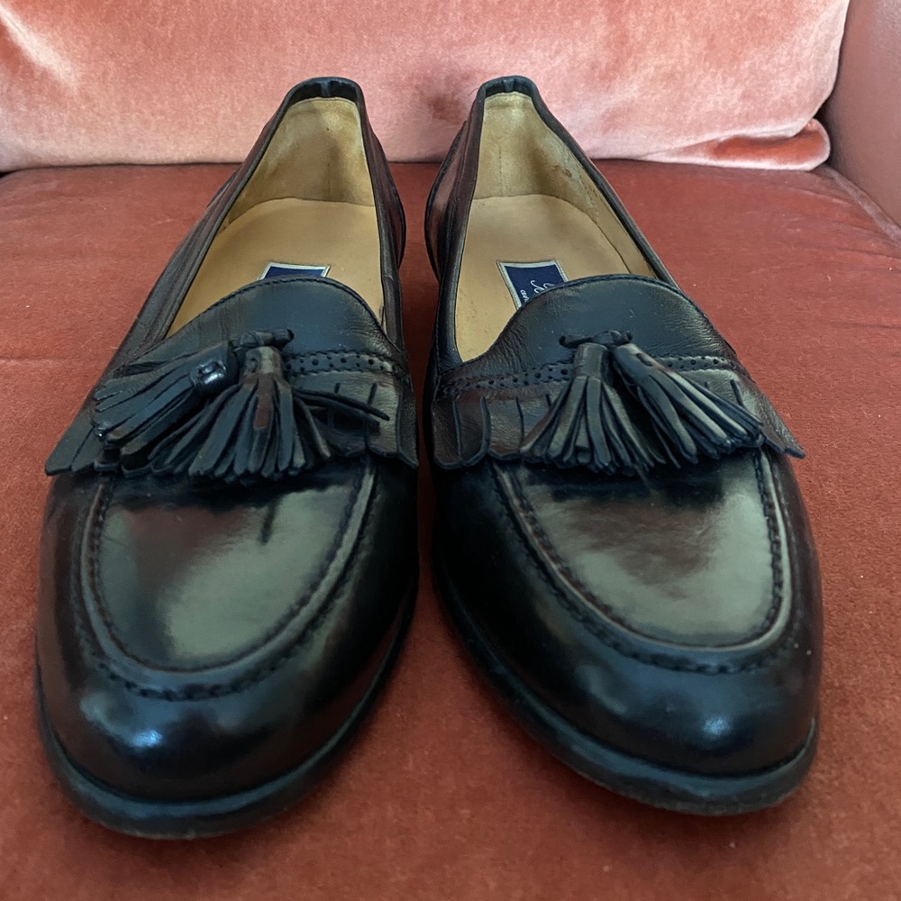 Men’s Black tassel loafers